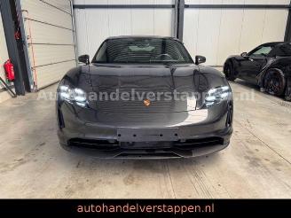 Porsche Taycan Matrix Panorama ACC Leder picture 2