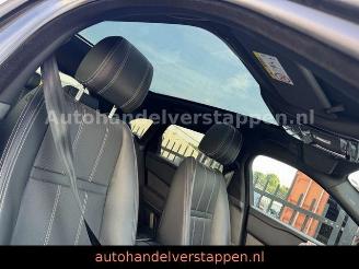 Land Rover Range Rover Velar P400e SE Hybrid Panorama picture 21