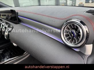 Mercedes Cla-klasse 180 Shooting Brake AMG Sport Panorama picture 20