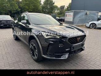 krockskadad bil auto Cupra Formentor 110KW DSG Performance III Schwarz 2023/4