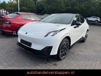 škoda osobní automobily Lynk & Co   2025/11