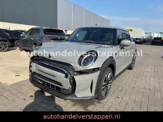 Mini Cooper S COOPER Mini 5-trg. Cooper Essential Trim picture 7