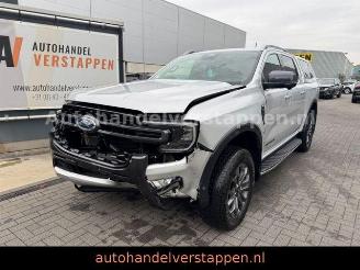 uszkodzony samochody osobowe Ford Ranger Wildtrak e-4WD 3.0L 177KW Automatic 2024/2