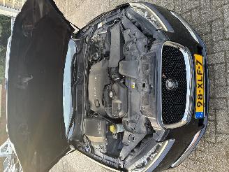 Jaguar XF S picture 10