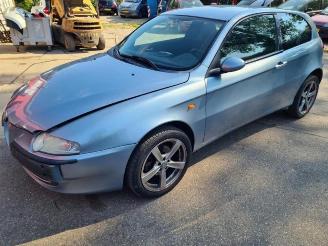 Purkuautot passenger cars Alfa Romeo 147 147 (937), Hatchback, 2000 / 2010 1.6 Twin Spark 16V 2002/9