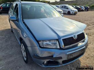 Skoda Fabia Fabia (6Y5), Combi 5-drs, 2000 / 2007 1.4i 16V picture 4