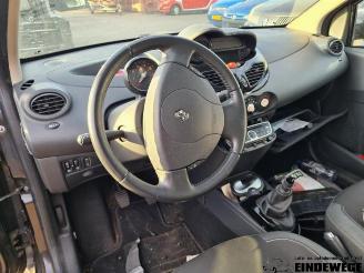Renault Twingo Twingo II (CN), Hatchback 3-drs, 2007 / 2014 1.2 16V picture 5