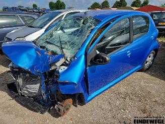 Uttjänta bilar auto Toyota Aygo Aygo (B10), Hatchback, 2005 / 2014 1.0 12V VVT-i 2010/3