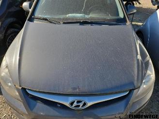 Hyundai I-30 i30 Crosswagon (WWH), Combi, 2007 / 2012 1.6 CRDi 16V VGT LP picture 25