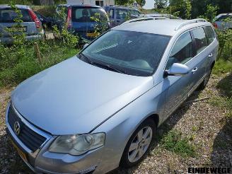 Volkswagen Passat Passat Variant (3C5), Combi, 2005 / 2010 2.0 FSI 16V picture 2