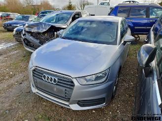 Sloopauto Audi A1 A1 Sportback (8XA/8XF), Hatchback 5-drs, 2011 / 2018 1.0 TFSI Ultra 12V 2016/1