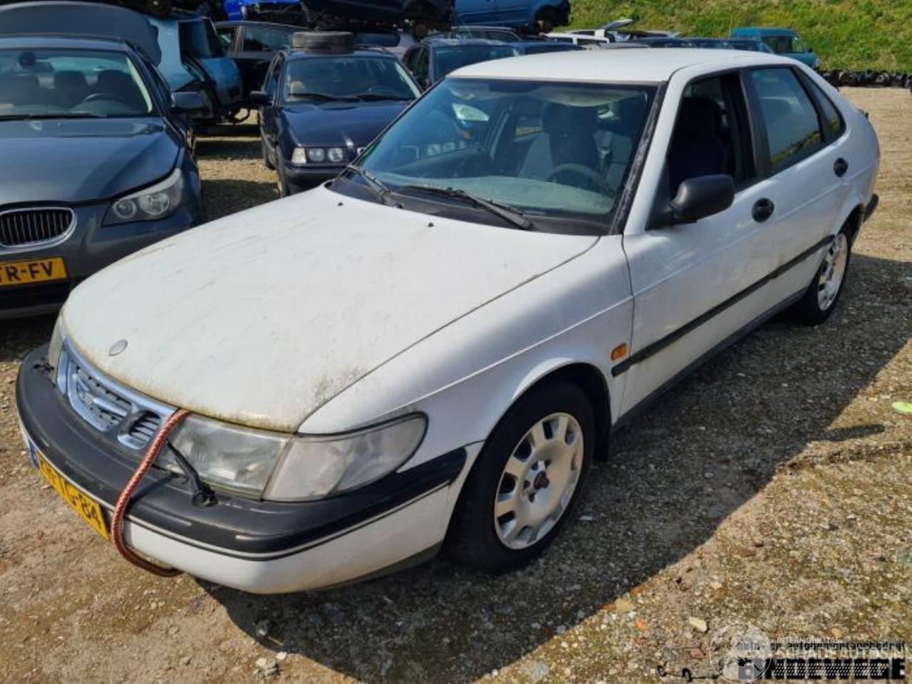 Saab 900 900 II, Hatchback 5-drs, 1993 / 1998 2.0 i,Si 16V