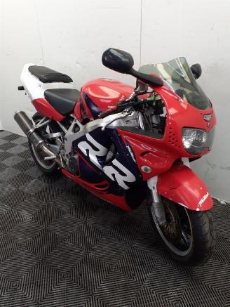 Honda CBR 900  picture 2