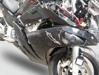 Yamaha FJR 1300  picture 12