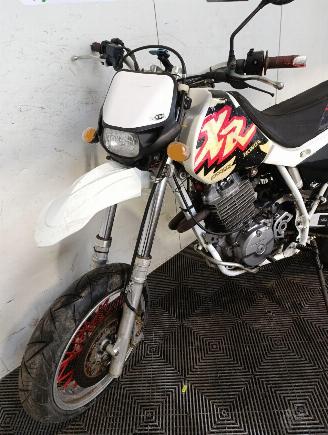 Honda XR 600  picture 7