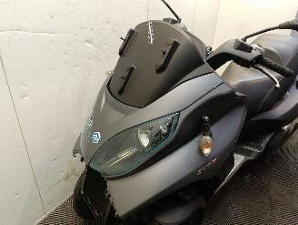 Piaggio  500 MP3 picture 15