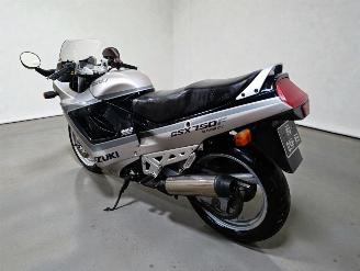 Suzuki GSX 750 F picture 9