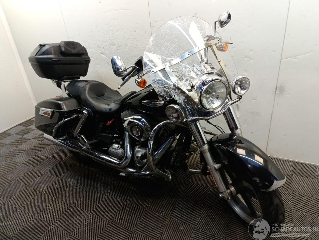 Harley-Davidson Dyna switch back 103 FLD