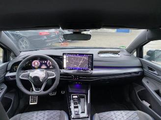 Volkswagen Golf Variant 1.5 eTSI DSG R-Line *NAVI - MATRIX* picture 25