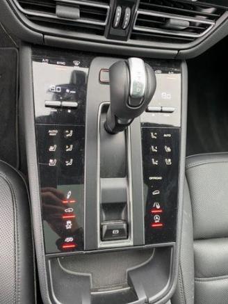 Porsche Macan S *CHRONO - PANO - BOSE - LUFTFEDER* picture 28