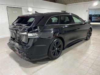 Schadeauto Volkswagen ID.7 Tourer Pro S Pano/HUD/H&K/360/Navi 2025/7