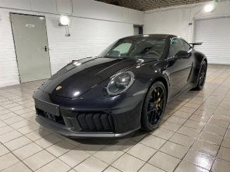 Porsche 911 Carrera 4 GTS T-Hybrid KERAMIK/CHRONO/LIFT picture 5