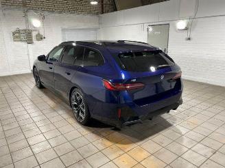 BMW i5 eDrive40 Touring M Sport Pro HUD/PANO/H&K picture 2