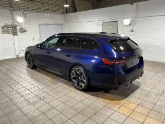 BMW i5 eDrive40 Touring M Sport Pro HUD/PANO/H&K picture 3