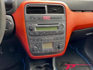 Fiat Grande Punto Grande Punto (199), Hatchback, 2005 1.4 picture 11