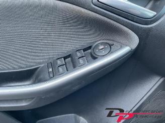 Ford Focus Focus 3 Wagon, Combi, 2010 / 2020 1.0 Ti-VCT EcoBoost 12V 125 picture 11