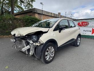 Schadeauto Renault Captur TVA DéDUCTIBLE 2016/11