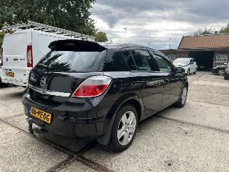 Opel Astra 1.8 Sport Rijdbaar! picture 5