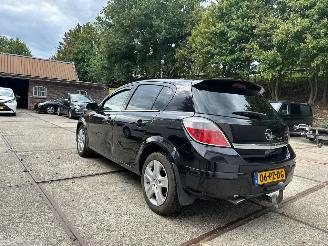 Opel Astra 1.8 Sport Rijdbaar! picture 7