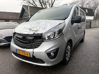 Opel Vivaro 1.6 CDTI BI-TURBO 125 PK 2018 9 PERSOONS picture 8