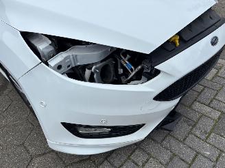 Ford Focus 1.5 EcoB.SCTi WAG picture 10