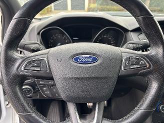 Ford Focus 1.5 EcoB.SCTi WAG picture 16