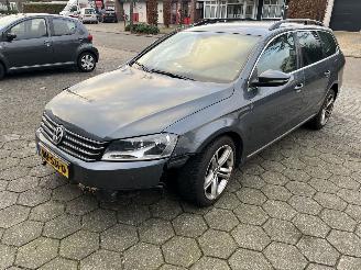 skadebil auto Volkswagen Passat 1.6 TDI BM Variant 2012/3