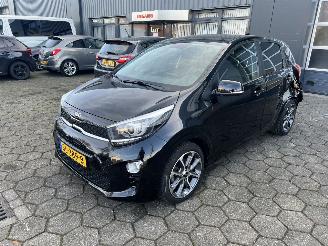 Kia Picanto 1.0 CVVT Design Edition picture 1