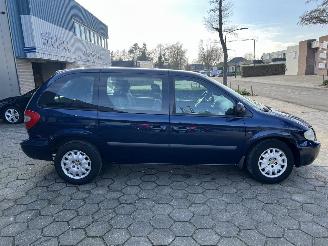 Chrysler Voyager 3.3i V6 SE Luxe 7 Persoons picture 4