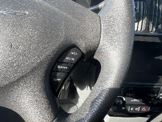 Chrysler Voyager 3.3i V6 SE Luxe 7 Persoons picture 16