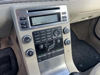 Volvo V-70 2.0 Momentum picture 17