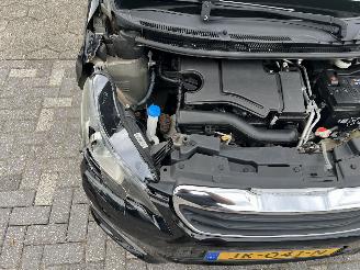 Peugeot 108 1.0 E-VTI ALLURE picture 19
