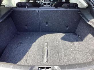 Volvo V-40 V40 (MV), Hatchback 5-drs, 2012 / 2019 1.5 T3 16V Geartronic picture 11