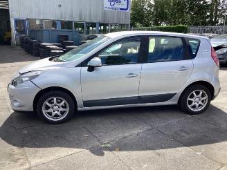 Renault Scenic Scenic III (JZ), MPV, 2009 / 2016 1.6 16V picture 2