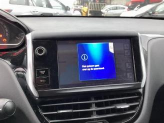 Peugeot 208 208 I (CA/CC/CK/CL), Hatchback, 2012 / 2019 1.4 HDi picture 14