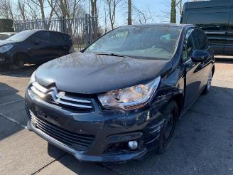 Vrakbiler auto Citroën C4 C4 Berline (NC), Hatchback 5-drs, 2009 1.6 e-HDI 2010/5
