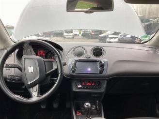Seat Ibiza Ibiza IV (6J5), Hatchback 5-drs, 2008 / 2017 1.2 TDI Ecomotive picture 17