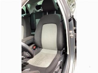 Seat Ibiza Ibiza IV (6J5), Hatchback 5-drs, 2008 / 2017 1.2 TDI Ecomotive picture 23