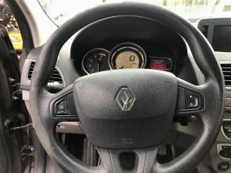 Renault Mégane Megane III Berline (BZ), Hatchback 5-drs, 2008 / 2017 1.9 dCi picture 13