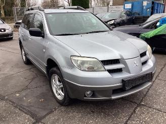 rozbiórka samochody osobowe Mitsubishi Outlander Outlander (CU), SUV, 2001 / 2007 2.0 16V 4x2 2008/6